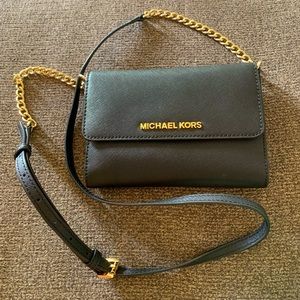Michael Kors Bedford Pebbled Leather Crossbody Bag, black, great condition